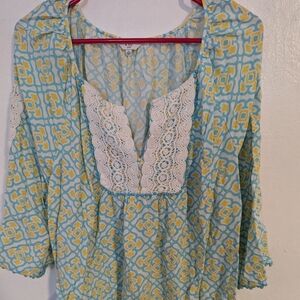 Crown & Ivy Womens Plus Size 1x Blouse 3/4 Sleeve V Neck Lace Detail